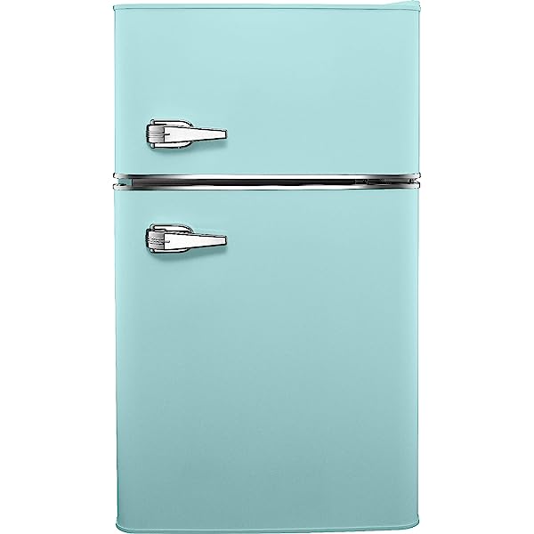 Insignia™ - 4.5 Cu. Ft. Retro Mini Fridge with Top Freezer - Red